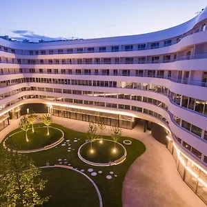  Apartment Ovo Market Square